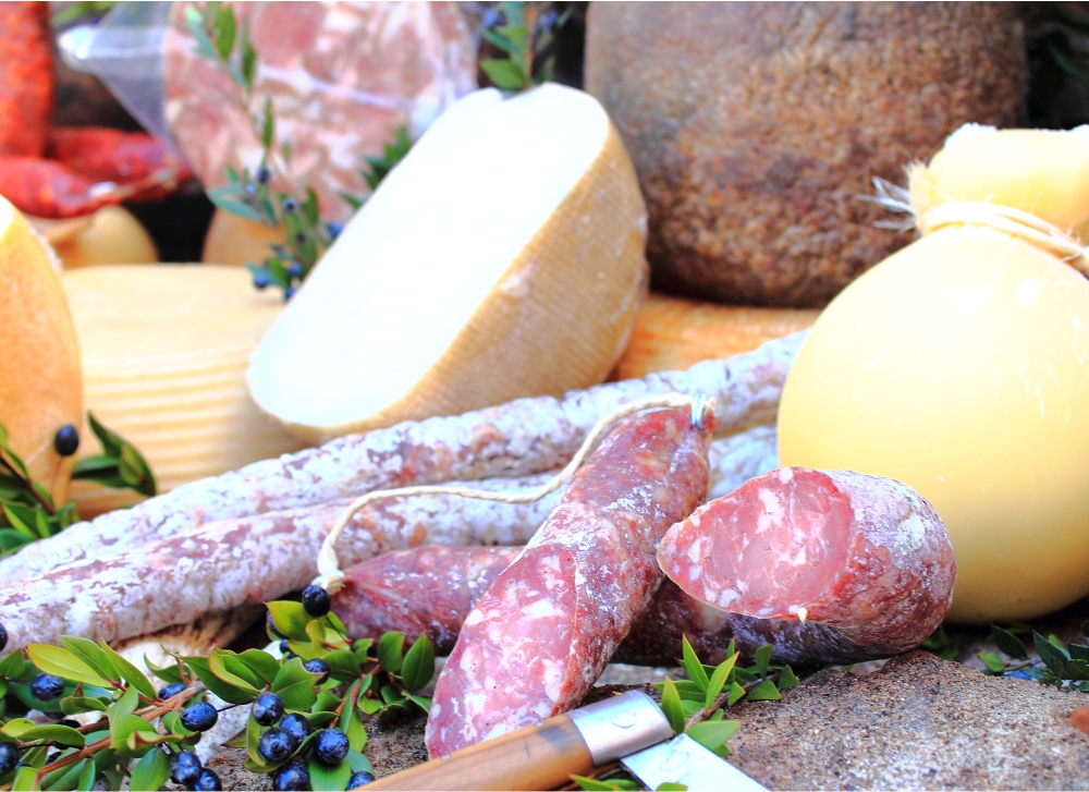formaggi e salumi a costa rey